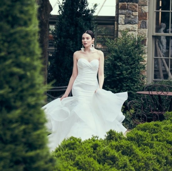 Maggie Sottero "Jacqueline" Wedding Dress - Picture 3 of 4